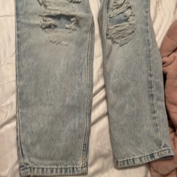 Aeropostale Mom jeans with tags - Picture 2 of 4